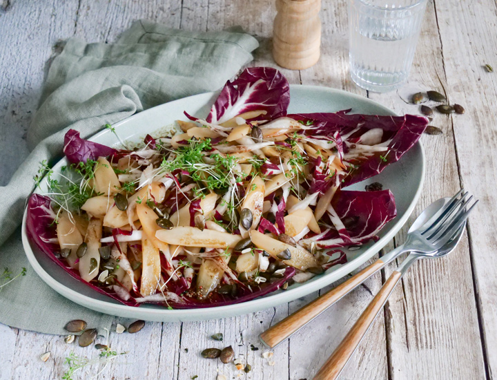 Reissalat mit Limetten und Ananas